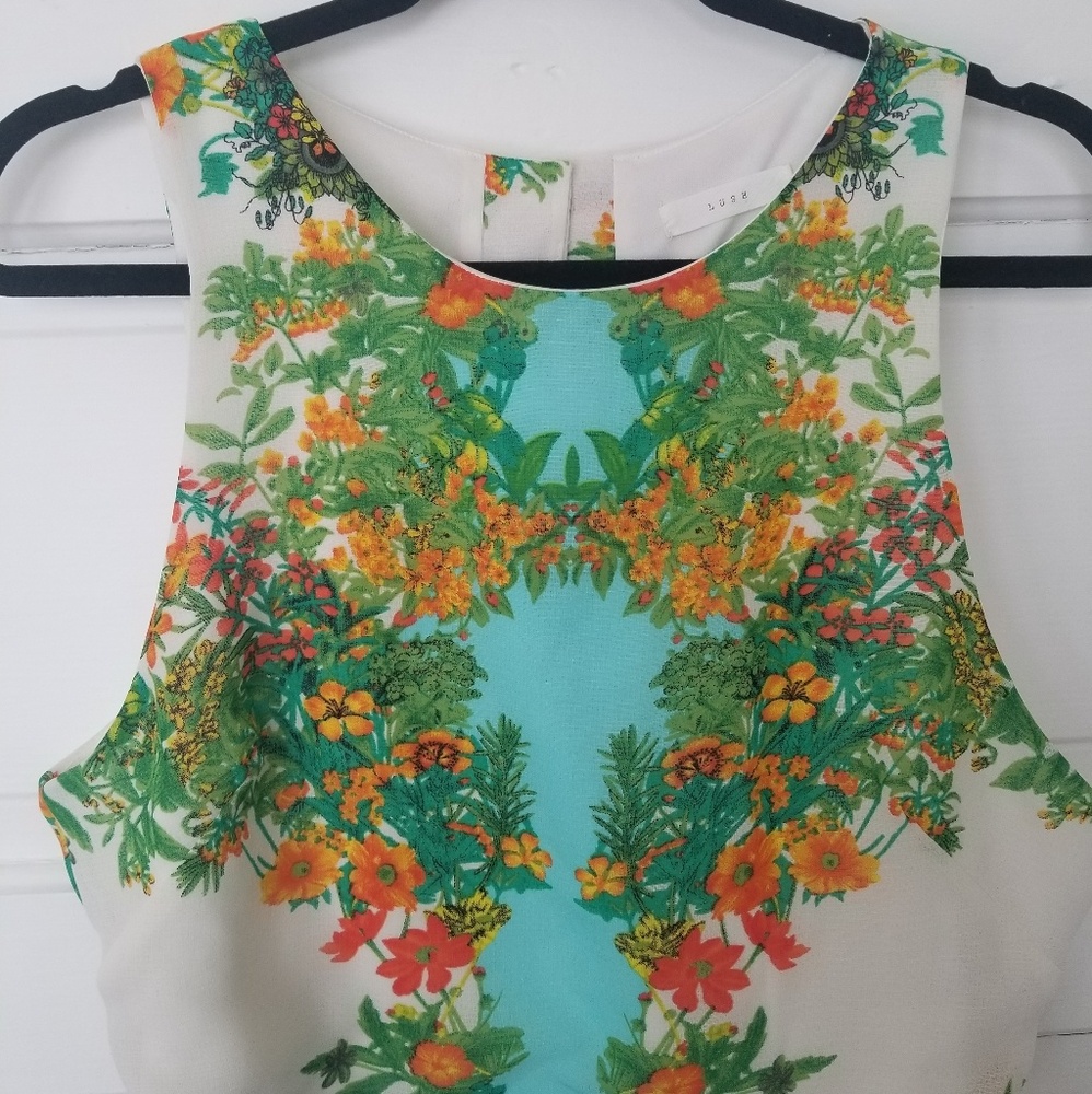 Lush Floral Crop Top